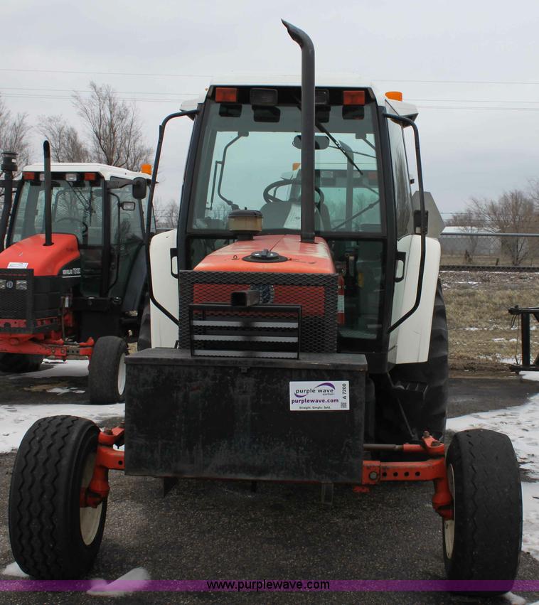 image for item A7200 1997 New Holland 6640SL tractor