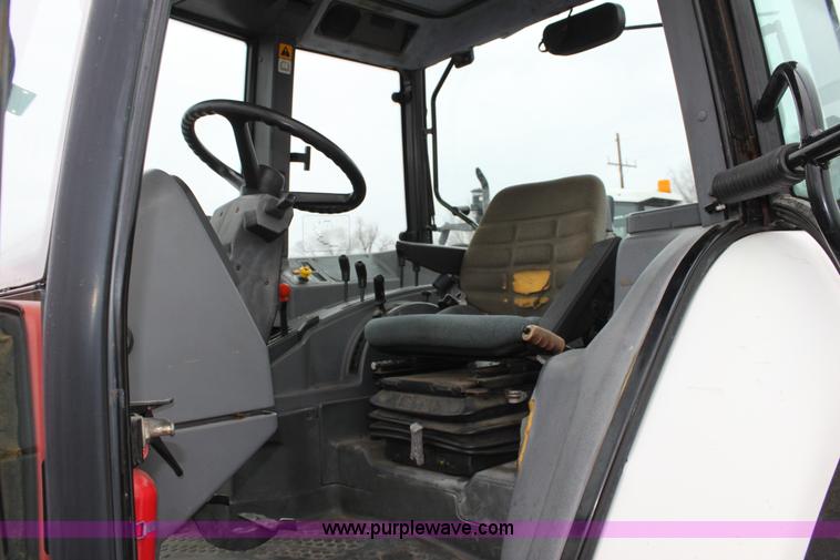 image for item A7200 1997 New Holland 6640SL tractor