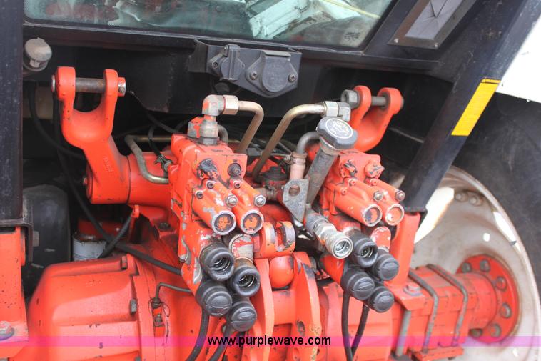 image for item A7200 1997 New Holland 6640SL tractor