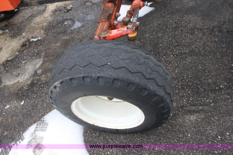 image for item A7201 1996 New Holland 6640SL tractor
