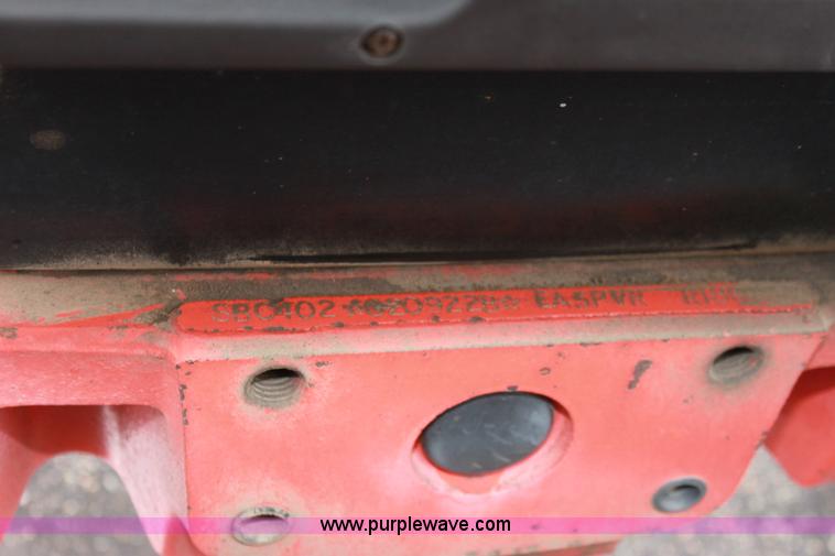 image for item A7201 1996 New Holland 6640SL tractor