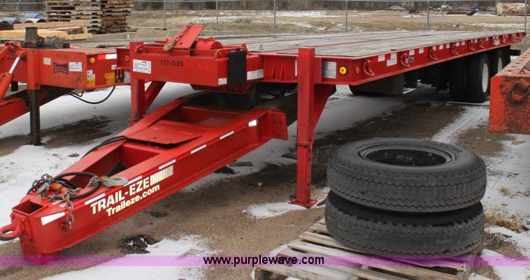 image for item A7209 2006 Trail-Eze TE-401 tandem axle trailer