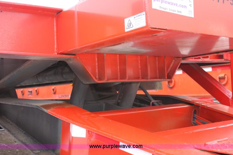 image for item A7209 2006 Trail-Eze TE-401 tandem axle trailer