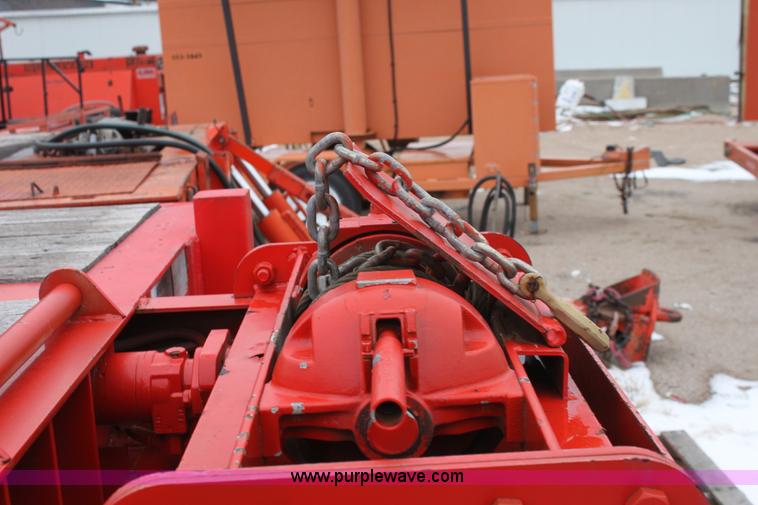 image for item A7209 2006 Trail-Eze TE-401 tandem axle trailer