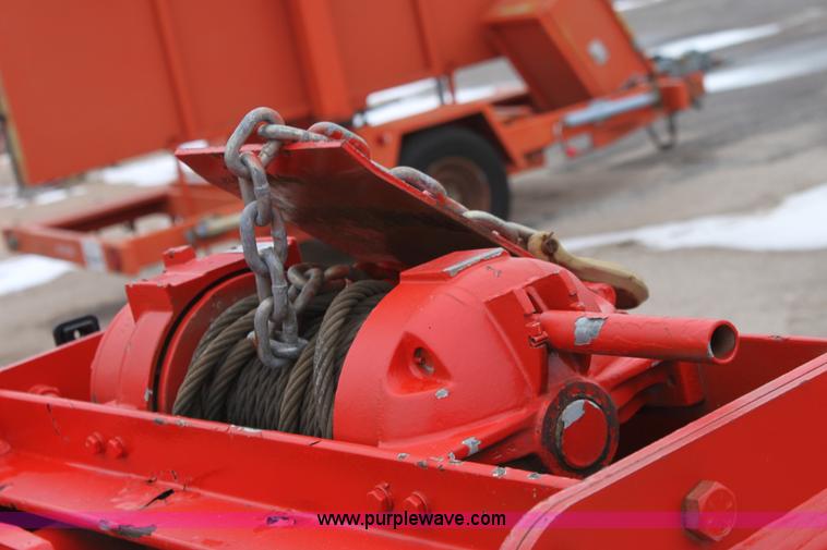 image for item A7209 2006 Trail-Eze TE-401 tandem axle trailer