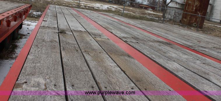 image for item A7209 2006 Trail-Eze TE-401 tandem axle trailer