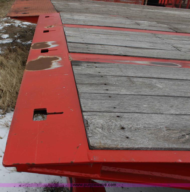 image for item A7209 2006 Trail-Eze TE-401 tandem axle trailer