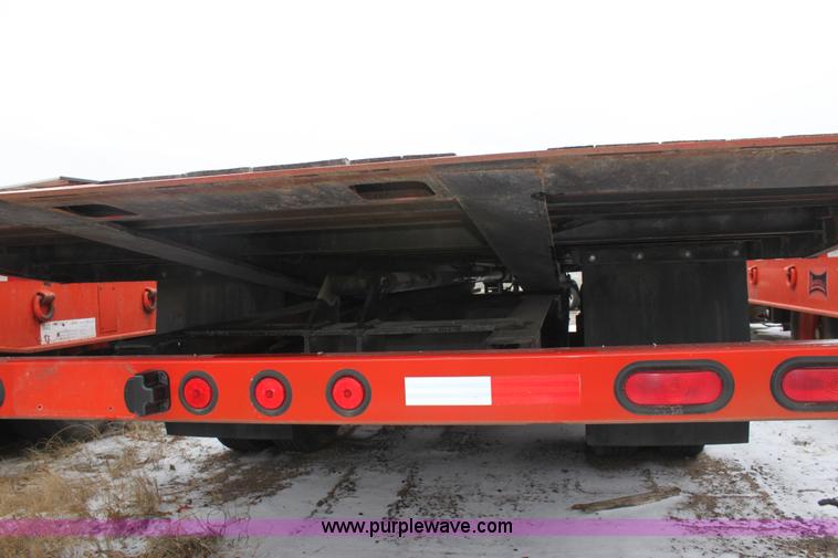 image for item A7209 2006 Trail-Eze TE-401 tandem axle trailer