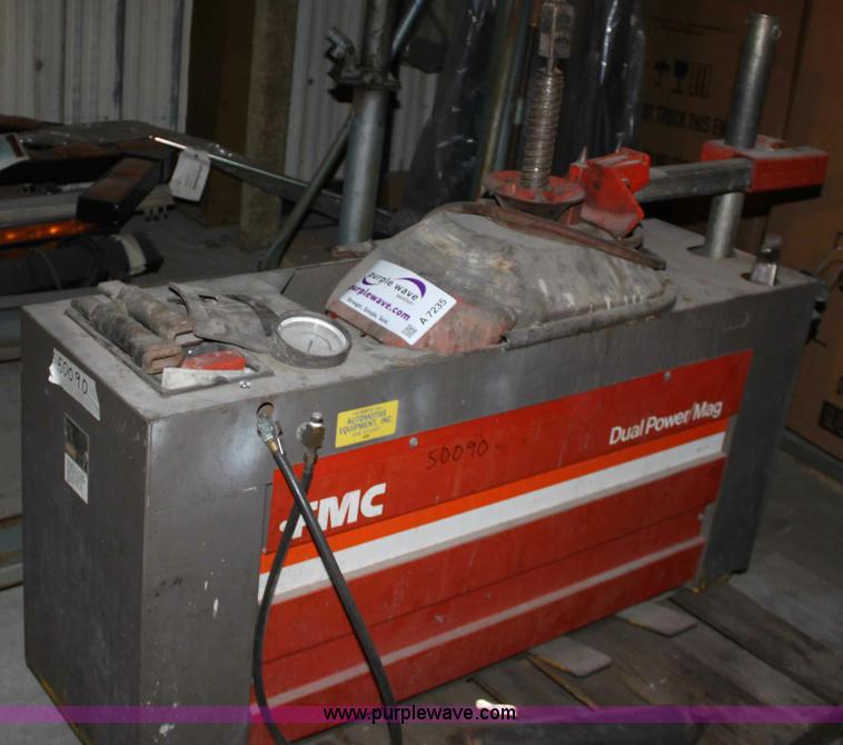 1984 FMC 7600 tire changer in Hutchinson, KS Item A7235 sold Purple