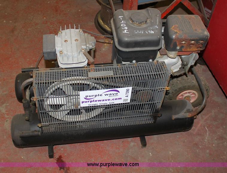 image for item A7390 2004 Central Pneumatic 90749-VGA portable air compressor