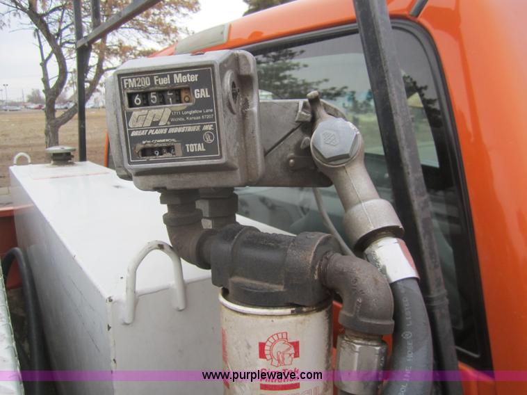image for item B5629 2001 Dodge Ram 2500 pickup truck