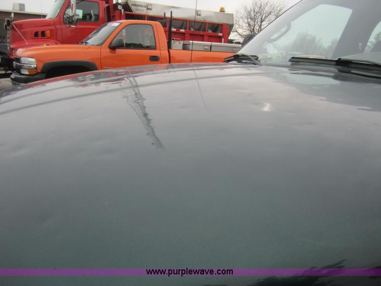 image for item B5630 1999 Dodge Ram 1500 pickup truck