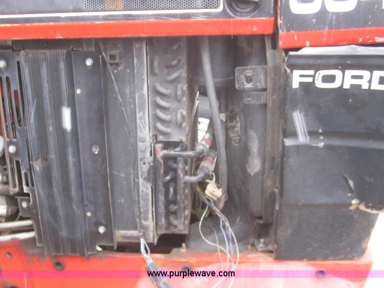 image for item B5636 1996 New Holland 6640SL tractor