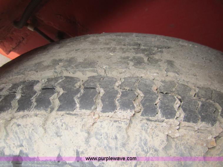 image for item B5637 2001 Ver-Mac PCMS-1210 variable message board