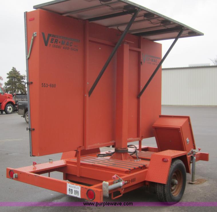 image for item B5639 2001 Ver-Mac PCMS-1210 variable message board