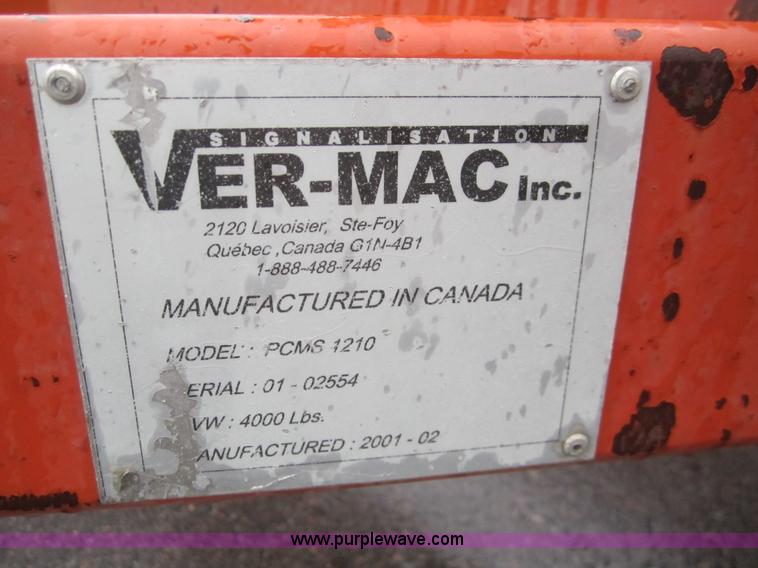 image for item B5639 2001 Ver-Mac PCMS-1210 variable message board