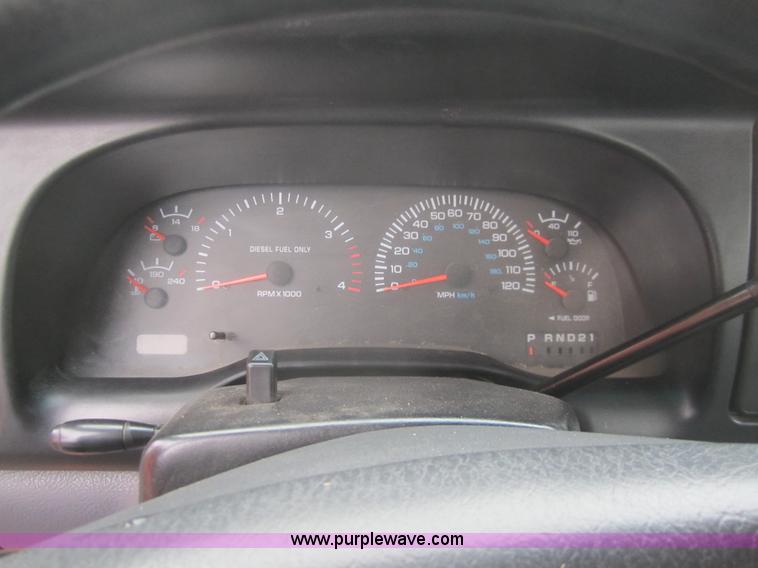 image for item B5640 2001 Dodge Ram 2500 pickup truck