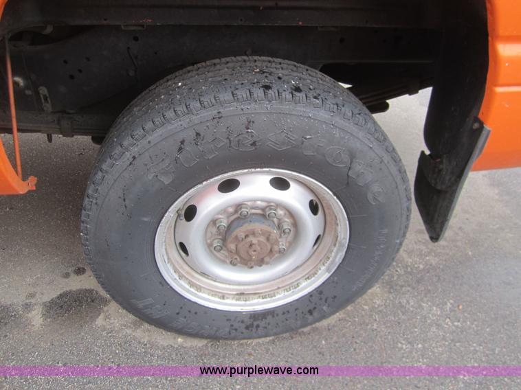 image for item B5640 2001 Dodge Ram 2500 pickup truck