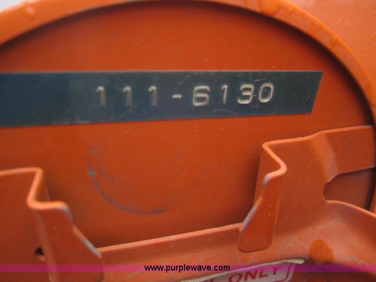 image for item B5640 2001 Dodge Ram 2500 pickup truck