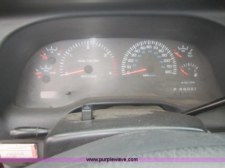 image for item B5644 2001 Dodge Ram 2500 pickup truck
