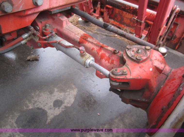 image for item B5645 1996 New Holland 7740SL MFWD tractor