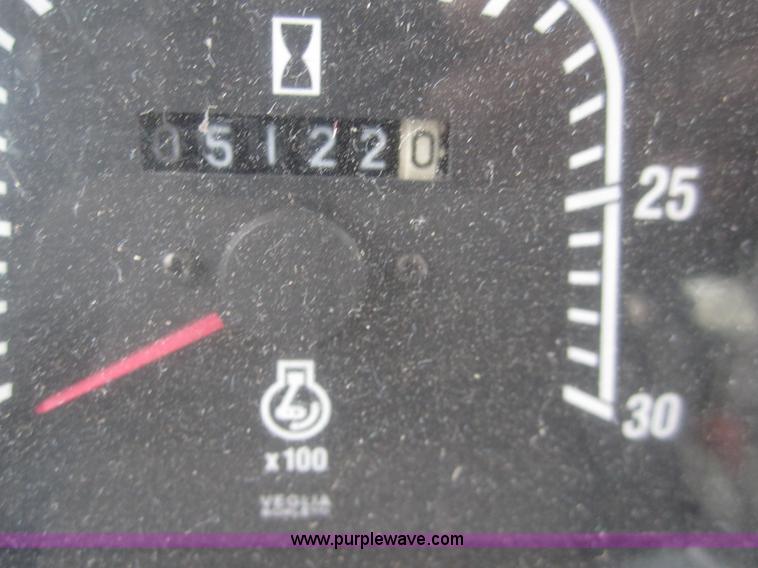 image for item B5649 1996 New Holland 7740SL MFWD tractor