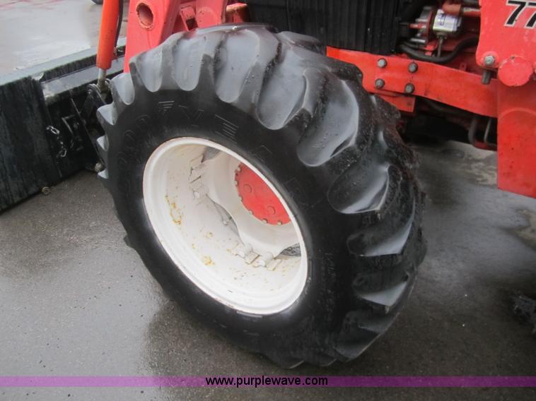 image for item B5649 1996 New Holland 7740SL MFWD tractor