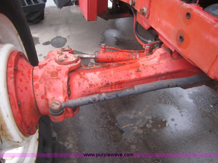 image for item B5649 1996 New Holland 7740SL MFWD tractor