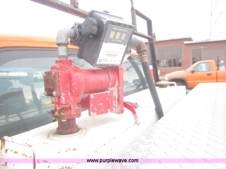 image for item B5651 2001 Dodge Ram 2500 pickup truck