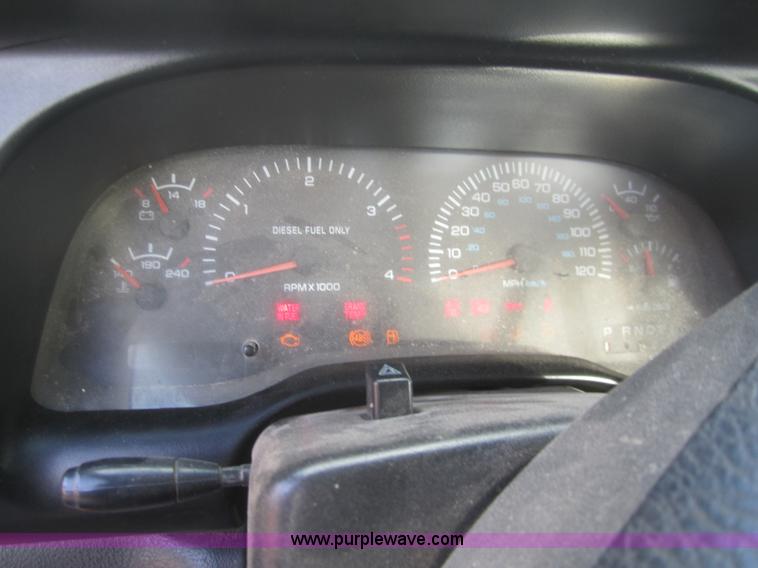 image for item B5656 2001 Dodge Ram 2500 pickup truck