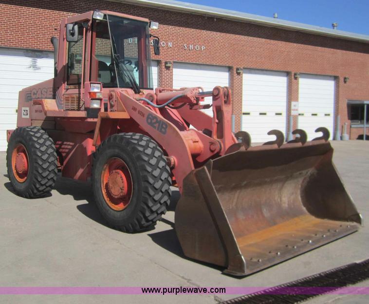 image for item B5683 1996 Case 621B wheel loader