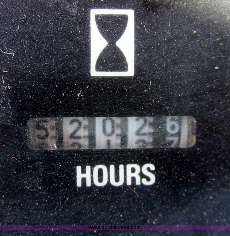 image for item B5683 1996 Case 621B wheel loader