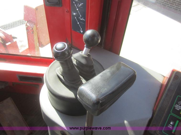 image for item B5683 1996 Case 621B wheel loader