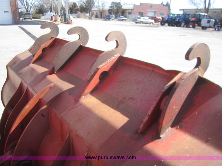 image for item B5683 1996 Case 621B wheel loader