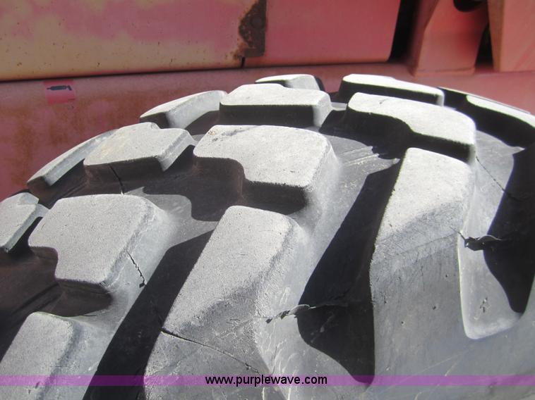 image for item B5683 1996 Case 621B wheel loader