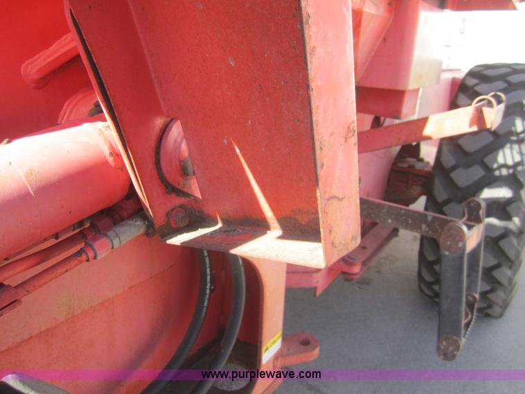 image for item B5683 1996 Case 621B wheel loader