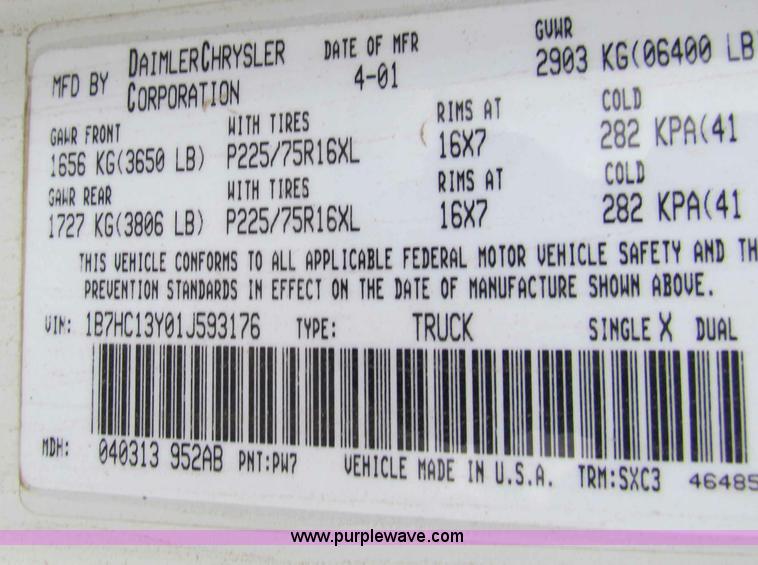 image for item B7072 2001 Dodge Ram 1500 quad cab pickup truck