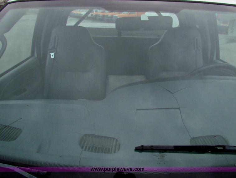 image for item B7072 2001 Dodge Ram 1500 quad cab pickup truck