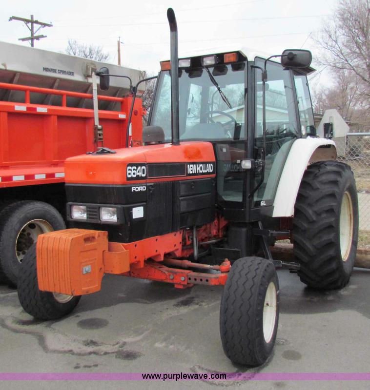 image for item B7076 1997 New Holland 6640SL tractor