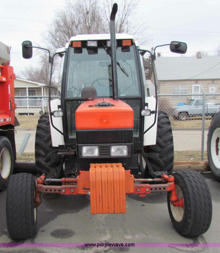 image for item B7076 1997 New Holland 6640SL tractor