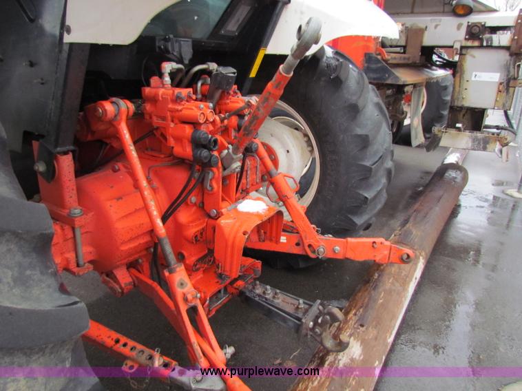 image for item B7076 1997 New Holland 6640SL tractor