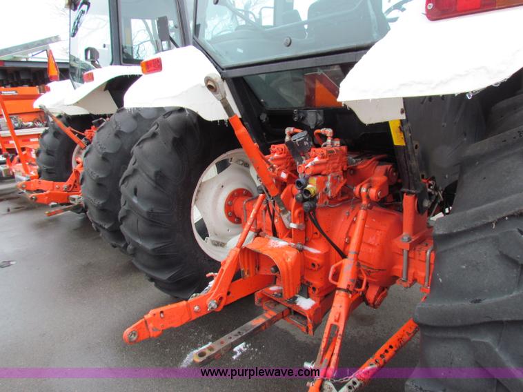 image for item B7078 1997 New Holland 6640SL tractor