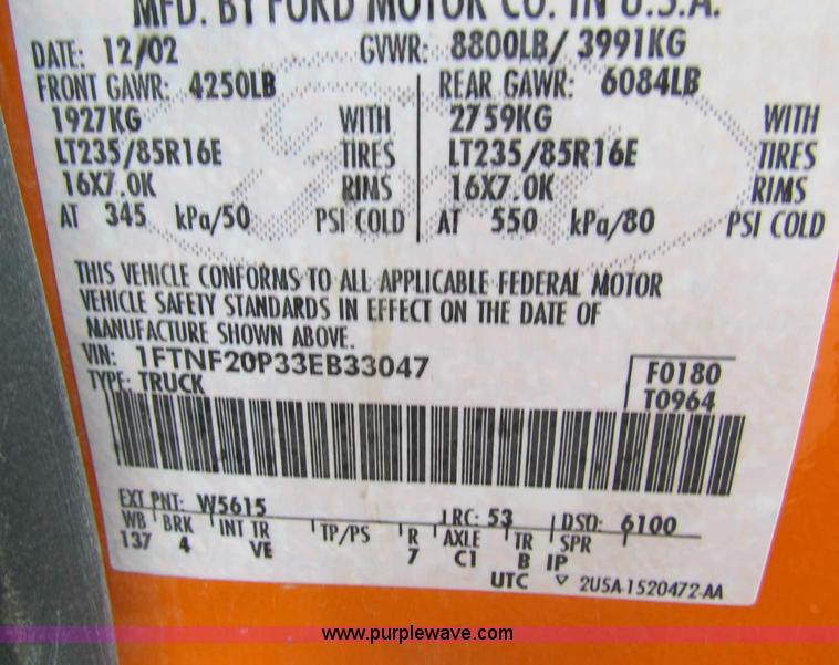 image for item B7084 2003 Ford F250 XL pickup truck