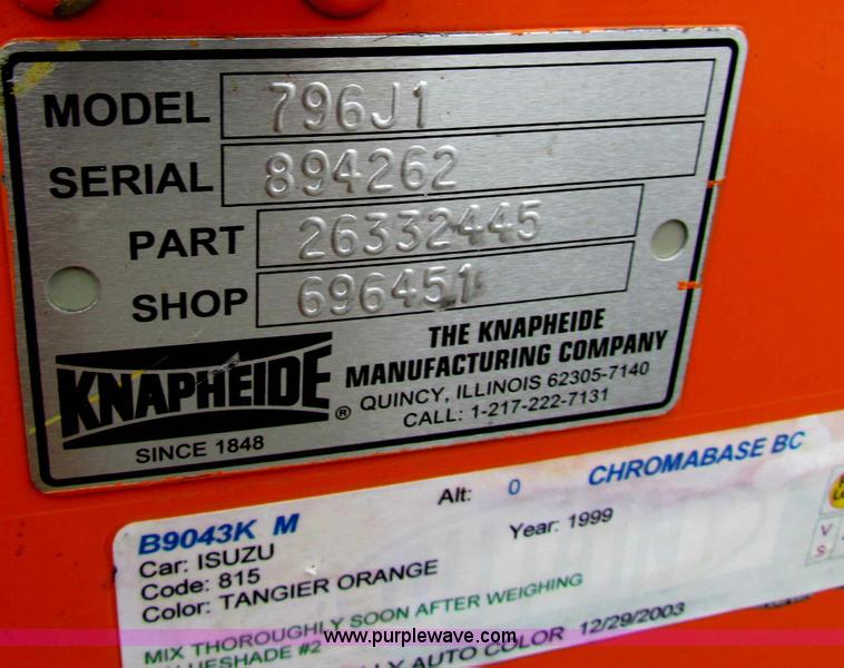 image for item B7086 2001 Dodge Ram 2500 pickup truck