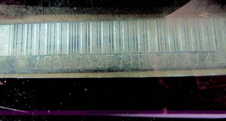 image for item B7087 1996 Chevrolet C3500 crew cab pickup truck