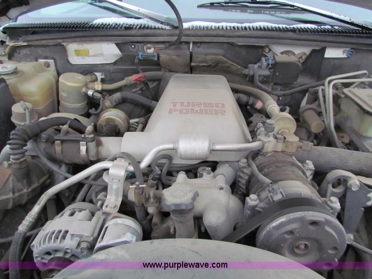 image for item B7087 1996 Chevrolet C3500 crew cab pickup truck