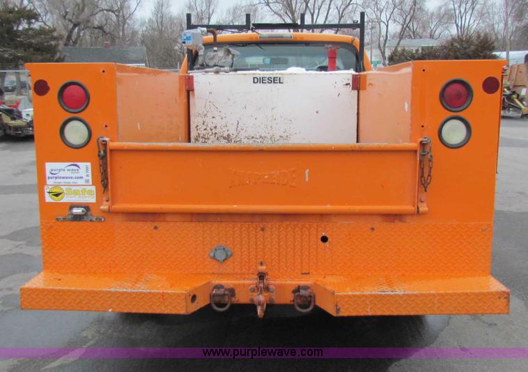image for item B7091 2001 Dodge Ram 2500HD pickup truck