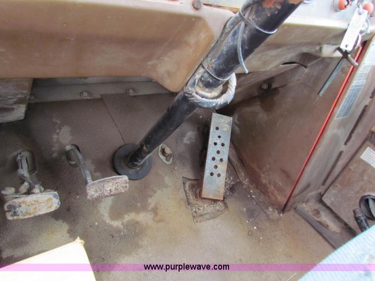 image for item B7094 1994 Dresser 510C wheel loader