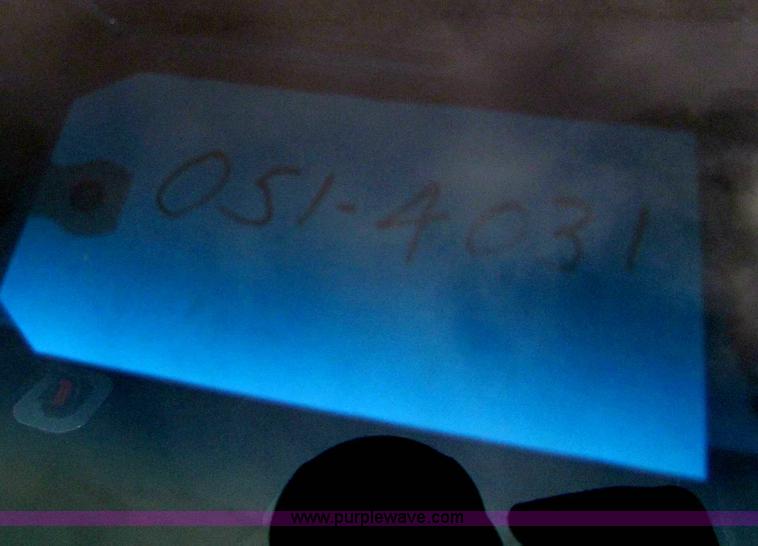 image for item B7097 2001 Dodge Ram 1500 pickup truck