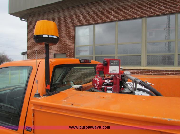 image for item B7099 1998 Chevrolet C2500 pickup truck